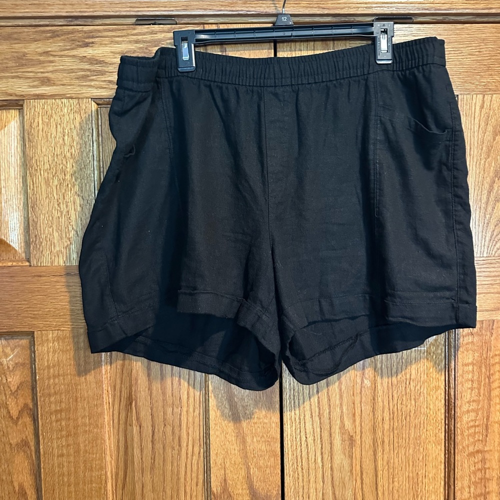 Old Navy Black High Waist Women's Shorts
